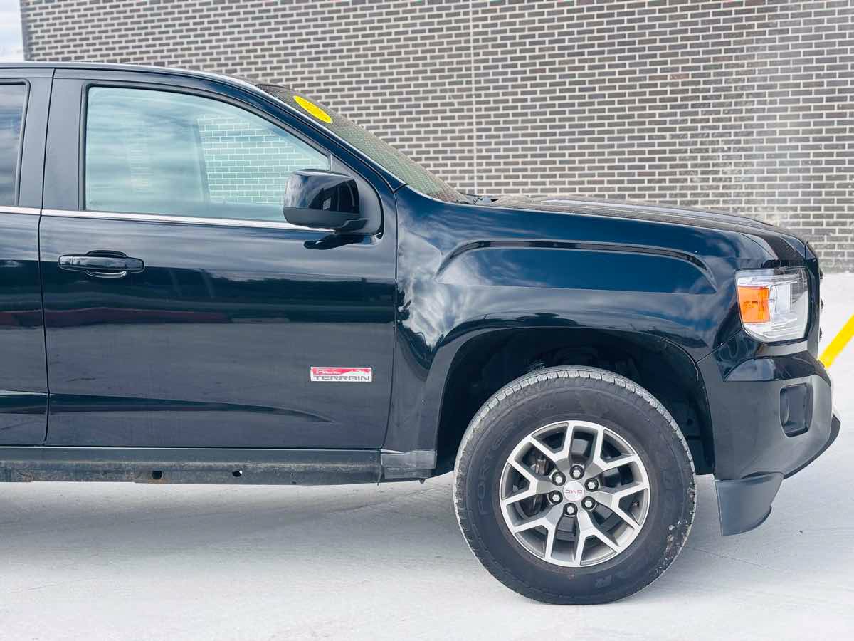 Used 2019 GMC Canyon All Terrain w/ Trailering Package AWD/4WD image 6
