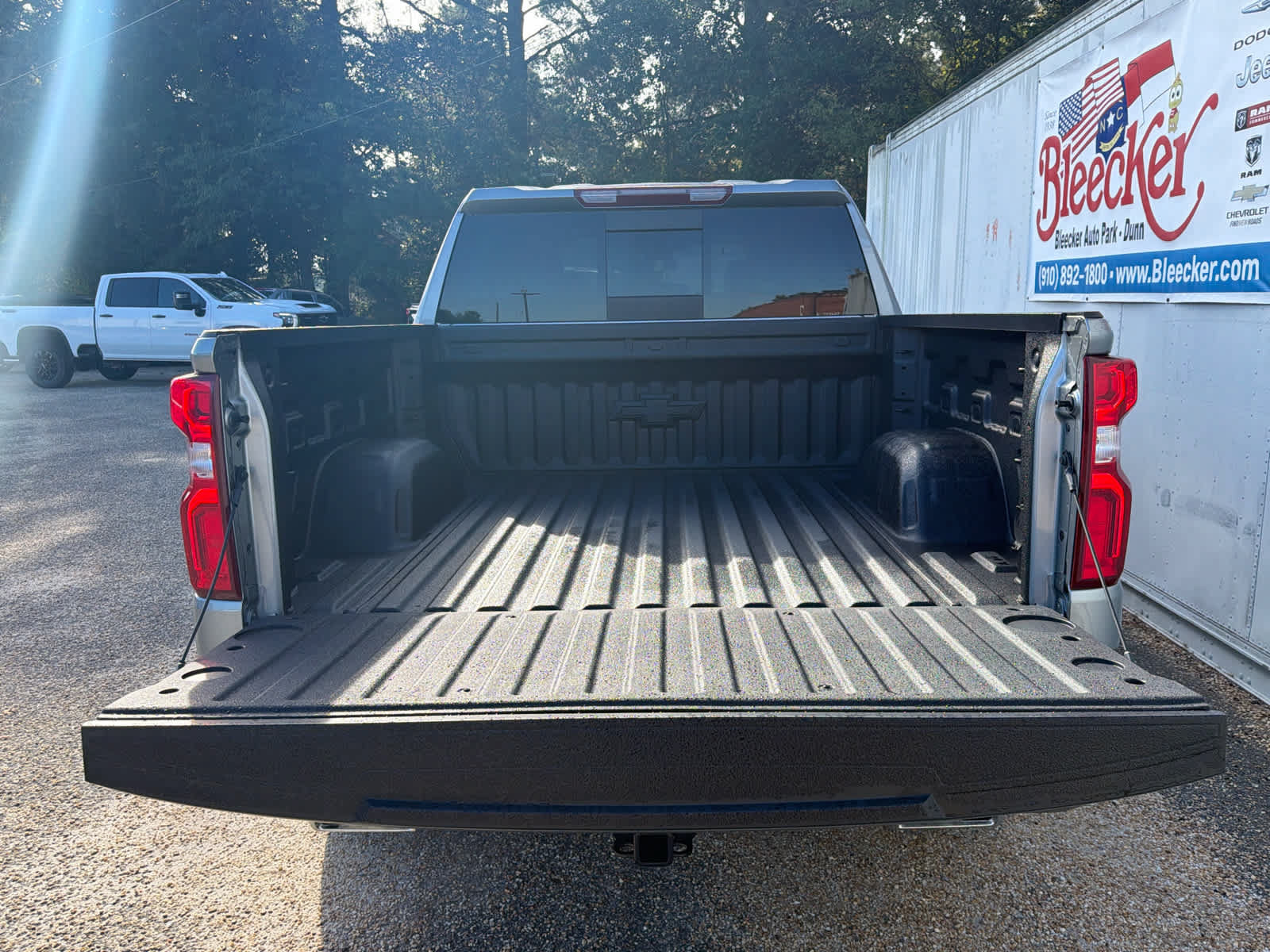 New 2026 Chevrolet Silverado 1500 RST w/ Convenience Package II AWD/4WD image 17