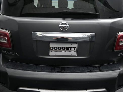 Used 2017 Nissan Armada SL image 12
