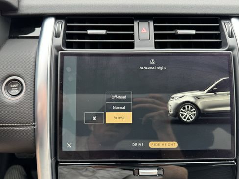 Used 2023 Land Rover Discovery S R-Dynamic image 55