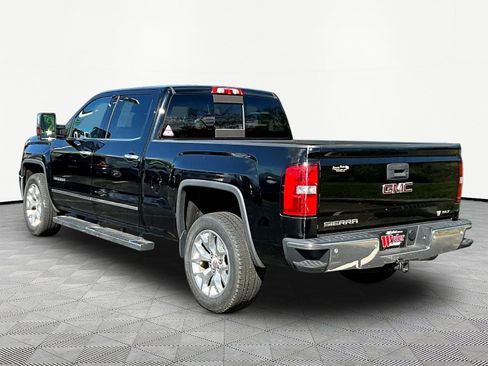 Used 2015 GMC Sierra 1500 SLT w/ SLT Crew Cab Value Package AWD/4WD image 4