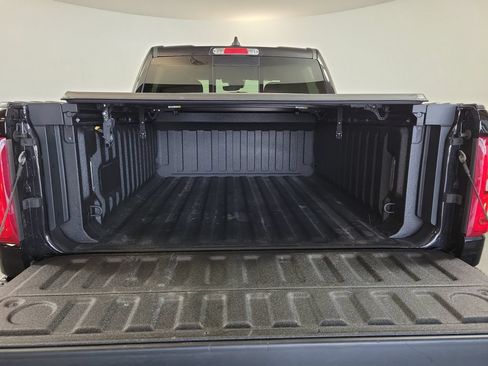 Used 2025 RAM 1500 Big Horn AWD/4WD image 24