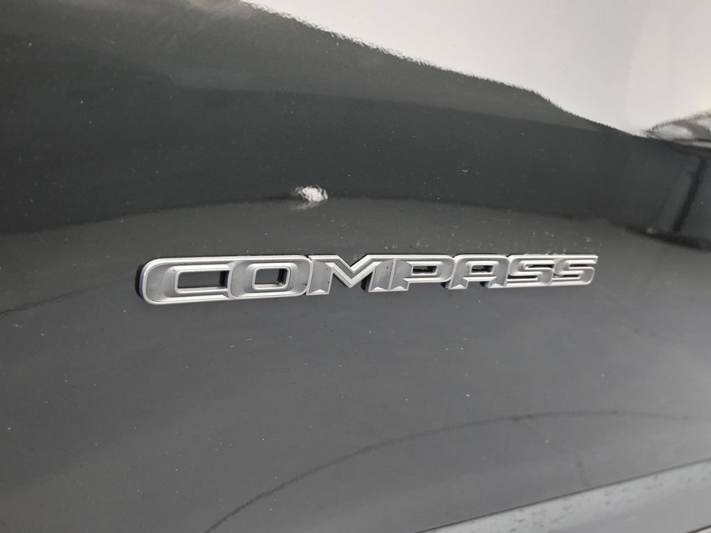 New 2026 Jeep Compass Latitude AWD/4WD image 27