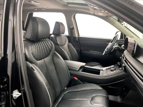 Used 2023 Hyundai Palisade Limited image 11
