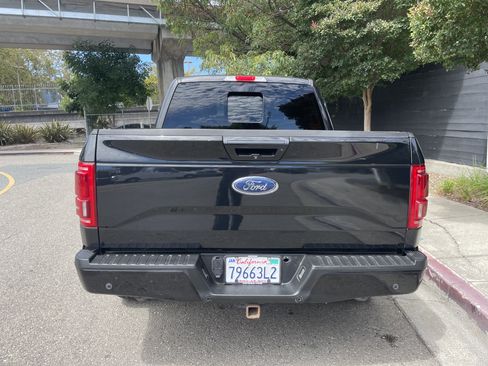 Used 2015 Ford F150 Lariat w/ Equipment Group 502A Luxury AWD/4WD image 15
