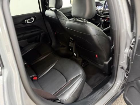 Certified 2023 Jeep Compass Trailhawk w/ Trailhawk Convenience Group AWD/4WD image 41