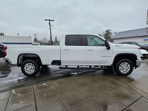 New 2026 Chevrolet Silverado 3500 LT w/ All Star Edition AWD/4WD image 4