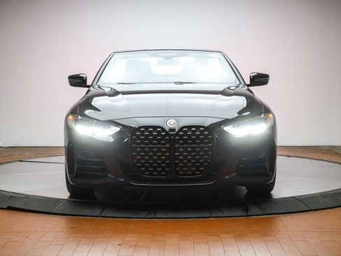 Used 2023 BMW M440i Convertible w/ Premium Package image 2