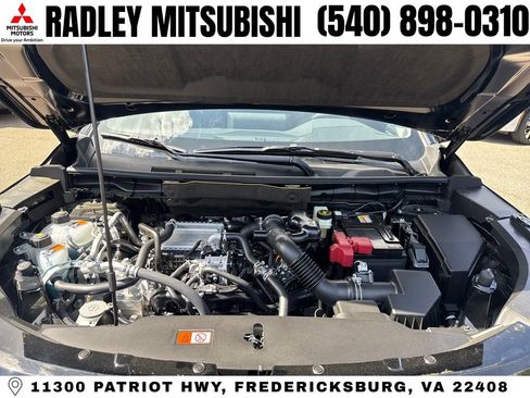 New 2026 Mitsubishi Outlander SE image 15