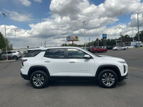 New 2026 Chevrolet Equinox LT AWD/4WD image 2
