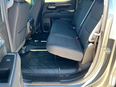 New 2026 Chevrolet Silverado 1500 RST w/ Redline Edition AWD/4WD image 22
