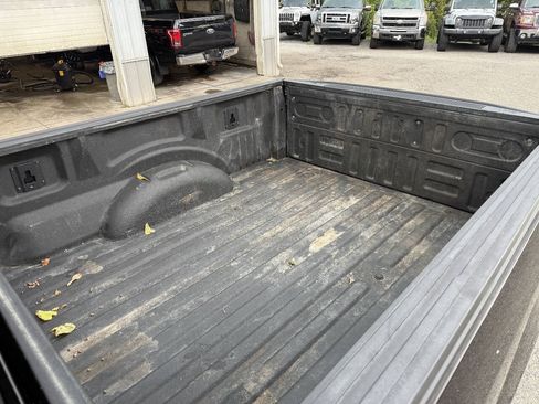 Used 2018 Ford F150 XL w/ Equipment Group 101A Mid AWD/4WD image 10