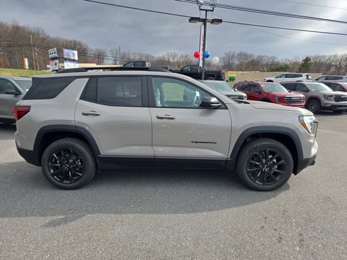 New 2026 GMC Terrain Elevation image 2