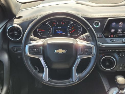 Used 2020 Chevrolet Blazer LT FWD image 12