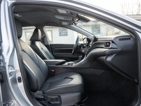 Used 2024 Toyota Camry SE image 27