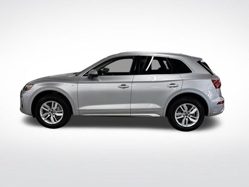 Certified 2023 Audi Q5 2.0T Premium w/ Convenience Package AWD/4WD image 2