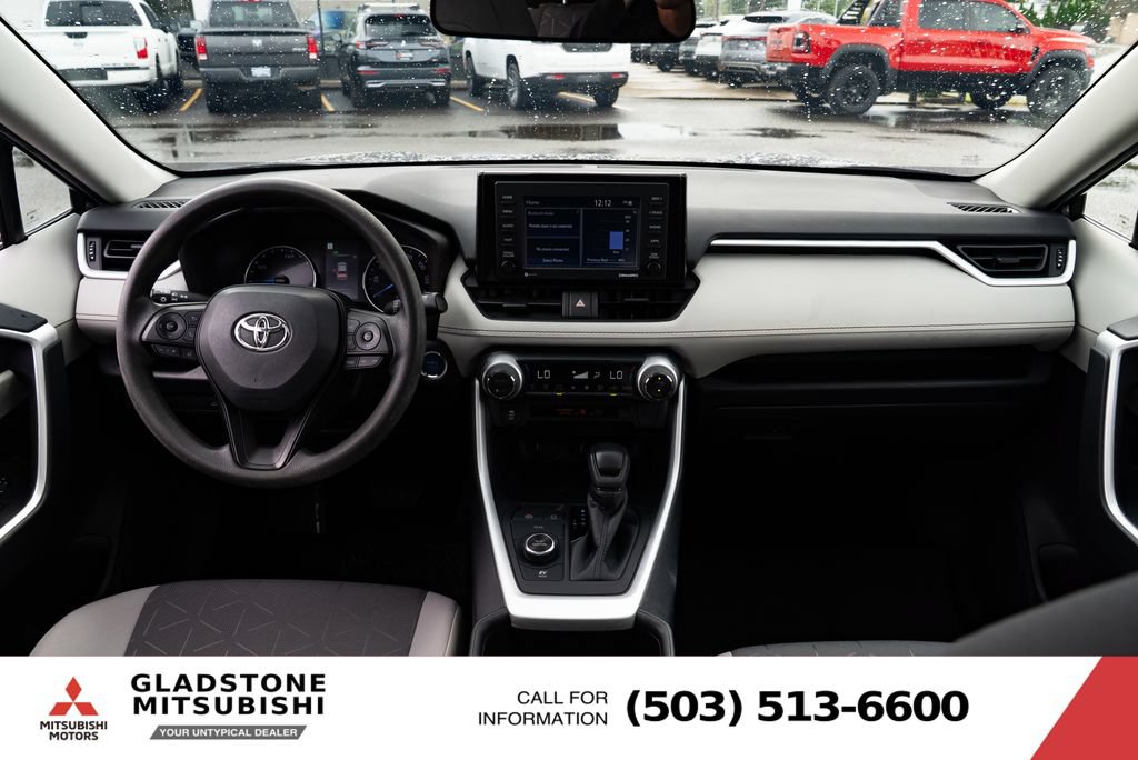 Used 2022 Toyota RAV4 XLE w/ Convenience Package AWD/4WD image 9