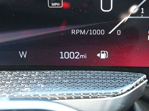 Used 2026 Cadillac Escalade V image 40