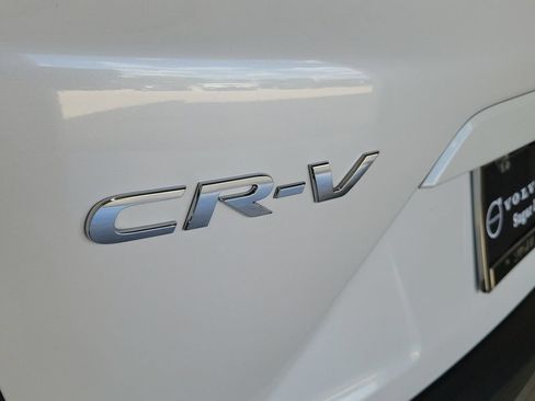 Used 2022 Honda CR-V Touring image 8