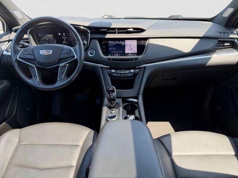 Used 2023 Cadillac XT5 Premium Luxury w/ Technology Package FWD image 13