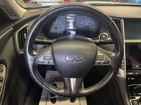 Used 2014 INFINITI Q50 AWD image 10