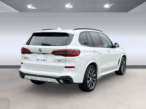 Used 2023 BMW X5 xDrive40i w/ Executive Package AWD/4WD image 9