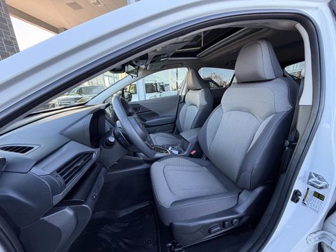 Certified 2024 Subaru Crosstrek 2.0i Premium image 9