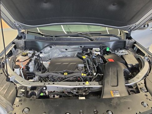 Used 2025 Chevrolet Trax RS w/ Sunroof Package image 27