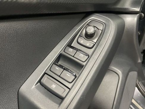 Used 2024 Subaru Crosstrek 2.0i Premium AWD/4WD image 13