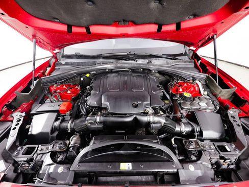 Used 2017 Jaguar F-PACE S image 15