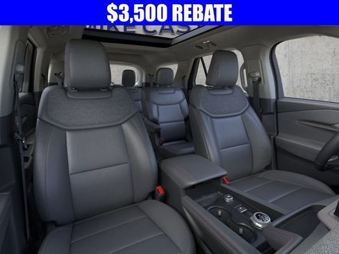 New 2026 Ford Explorer Active image 10