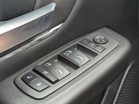 Used 2024 RAM 1500 Big Horn AWD/4WD image 26