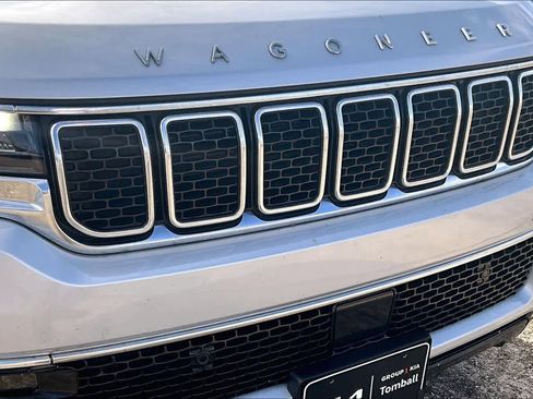 Used 2023 Jeep Wagoneer L 4WD image 26