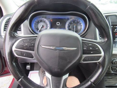 Used 2019 Chrysler 300 Touring L w/ Quick Order Package 22F image 26