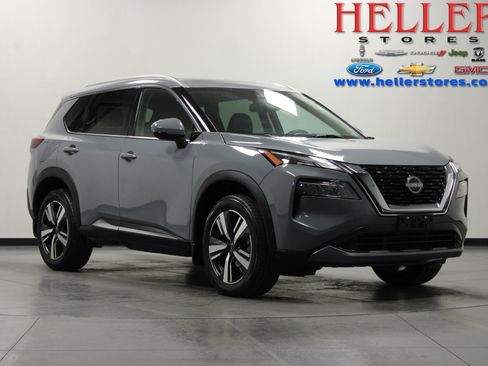 Used 2023 Nissan Rogue SL AWD/4WD image 1