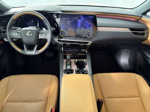 Used 2025 Lexus RX 350 w/ Convenience Package AWD/4WD image 17