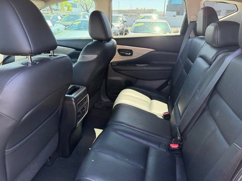 Used 2015 Nissan Murano SL w/ SL Technology Package FWD image 7