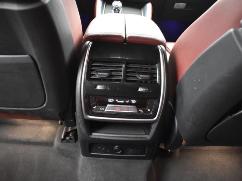 Used 2022 BMW X6 xDrive40i w/ Executive Package AWD/4WD image 17