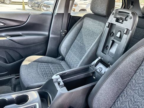 Used 2023 Chevrolet Equinox LT AWD/4WD image 20