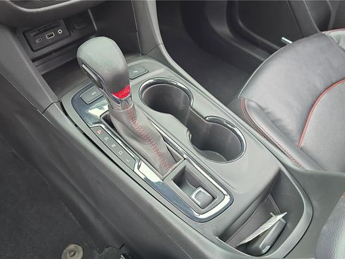 Used 2022 Chevrolet Equinox RS w/ RS Leather Package AWD/4WD image 24