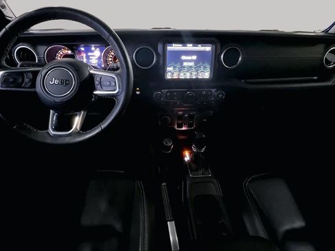 Used 2021 Jeep Wrangler Unlimited Sahara AWD/4WD image 14