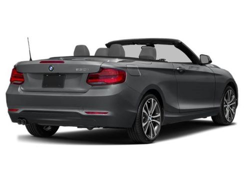 Used 2019 BMW 230i Convertible w/ Convenience Package RWD image 2