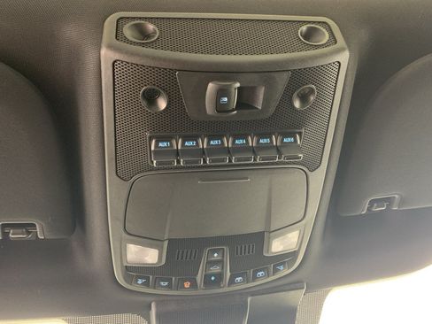Used 2019 Ford F150 Raptor w/ Equipment Group 802A Luxury AWD/4WD image 26