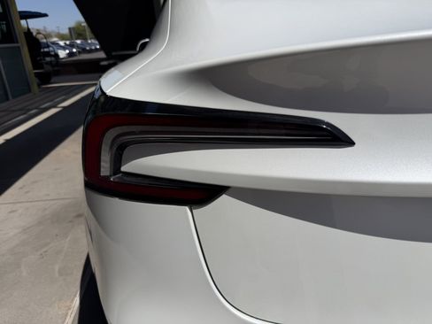 Used 2025 Tesla Model 3 Long Range RWD image 14