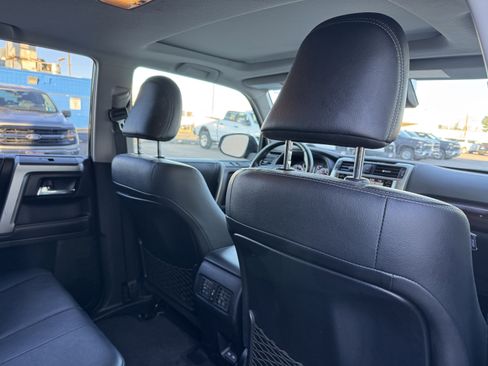 Used 2023 Toyota 4Runner Limited image 15