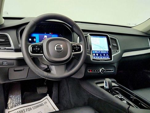 Used 2024 Volvo XC90 B5 Core w/ Protection Package Premier AWD/4WD image 13