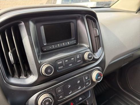 Used 2017 Chevrolet Colorado W/T image 27