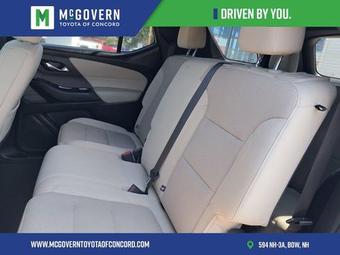 Used 2023 Chevrolet Traverse LS AWD/4WD image 17