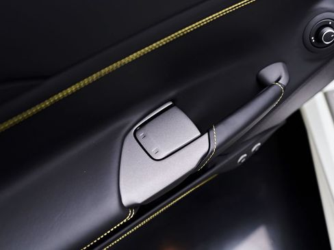 Used 2019 Ferrari 488 Spider RWD image 42