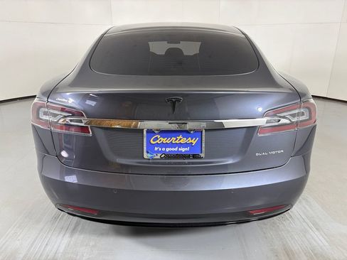 Used 2020 Tesla Model S Long Range Plus AWD/4WD image 7